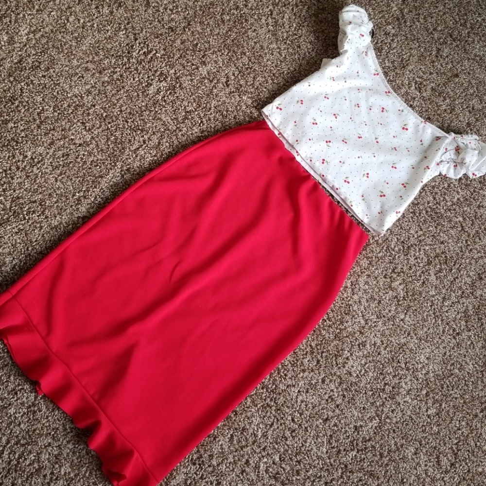 Skirt & shirt 2 pieces - Picture 3 of 4